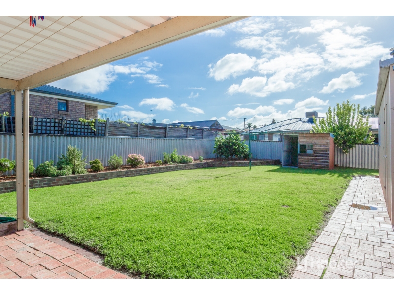 32 McKinley Street, Collie Townhouse for rent Listed by Angie Maxwell