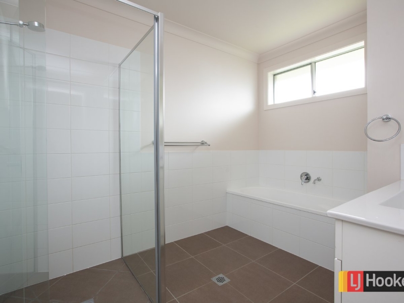 75 Denman Avenue, KOOTINGAL House for rent Listed by Hope Blaydenfrost of Lj Hooker Tamworth