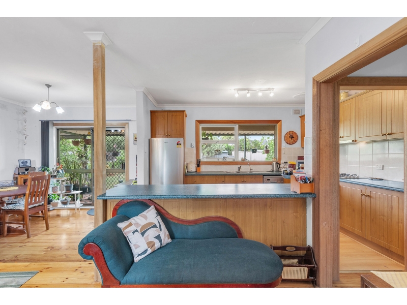 10 Beaminster Road, Elizabeth Park House for rent Listed by Darren