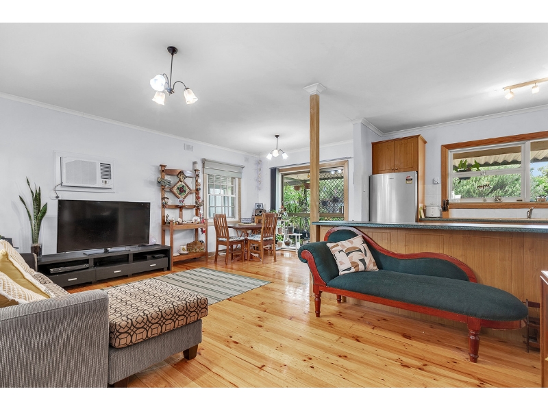 10 Beaminster Road, Elizabeth Park House for rent Listed by Darren