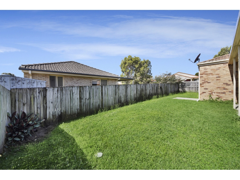 16 Lady Bowen Parade, Rothwell House for rent Listed by Rentals