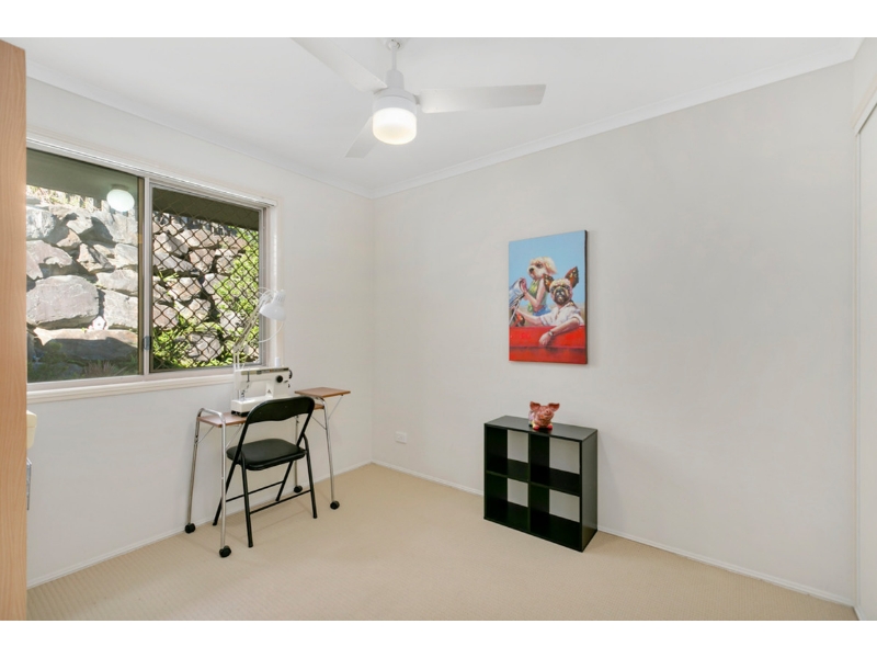 1/12 Ogilvie Crescent, NERANG Townhouse for rent Listed by The
