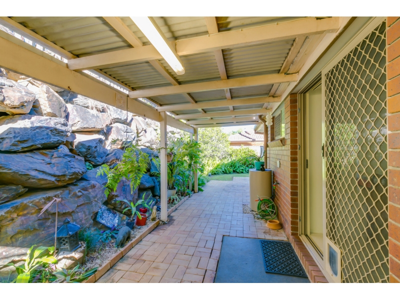 1/12 Ogilvie Crescent, NERANG Townhouse for rent Listed by The