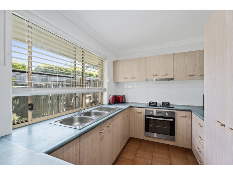 33/167 Central Street, Labrador Townhouse for rent Listed by The