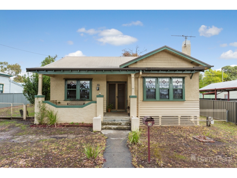 54 Reginald Street, Quarry Hill House for rent Listed by Barry Plant