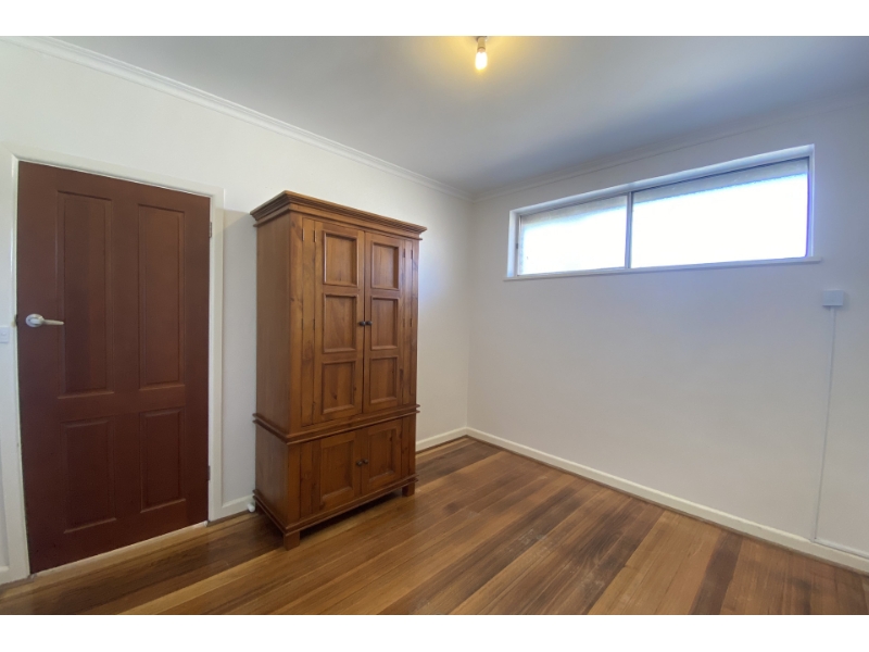 1/46 The Grove, Coburg Apartment for rent Listed by Julie Pasin of