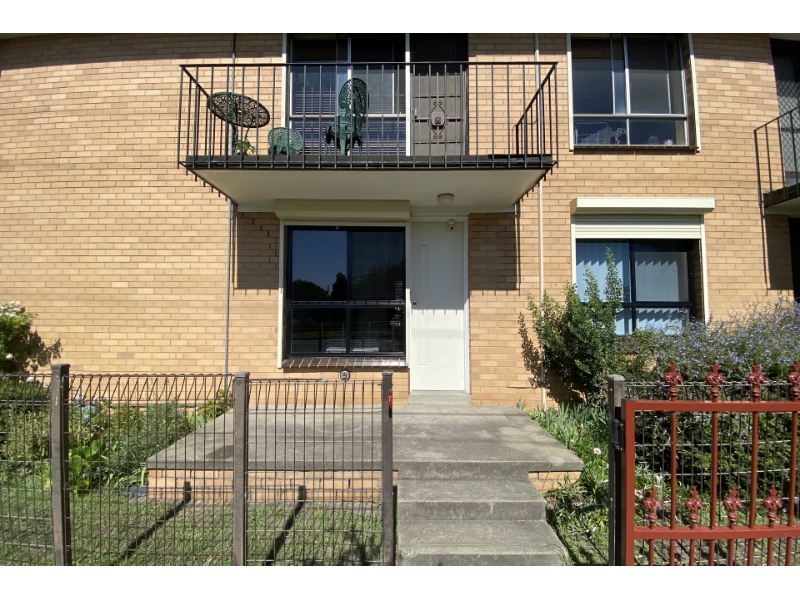 1/46 The Grove, Coburg Apartment for rent Listed by Julie Pasin of