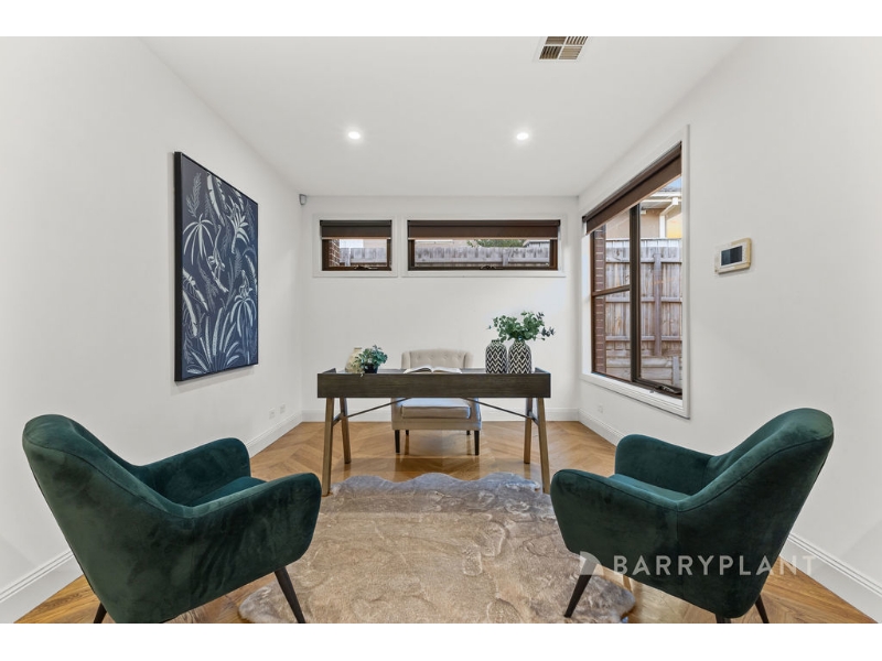 1/30 Baily Street, Mount Waverley Townhouse for rent Listed by Stella