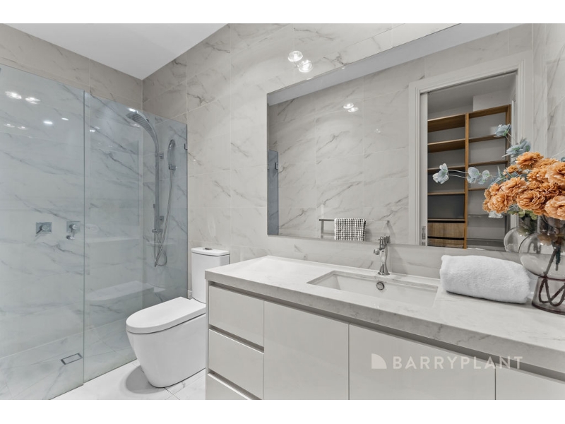 1/30 Baily Street, Mount Waverley Townhouse for rent Listed by Stella