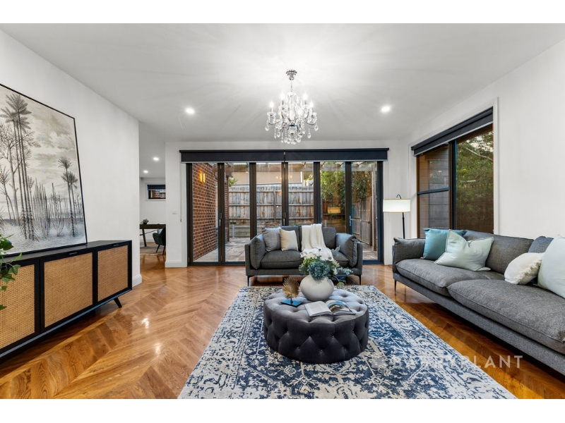 1/30 Baily Street, Mount Waverley Townhouse for rent Listed by Stella