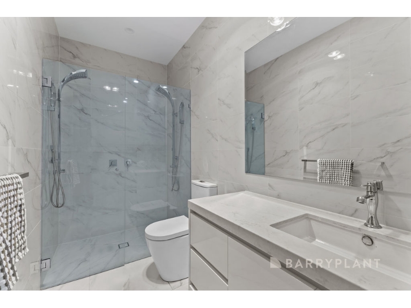 1/30 Baily Street, Mount Waverley Townhouse for rent Listed by Stella