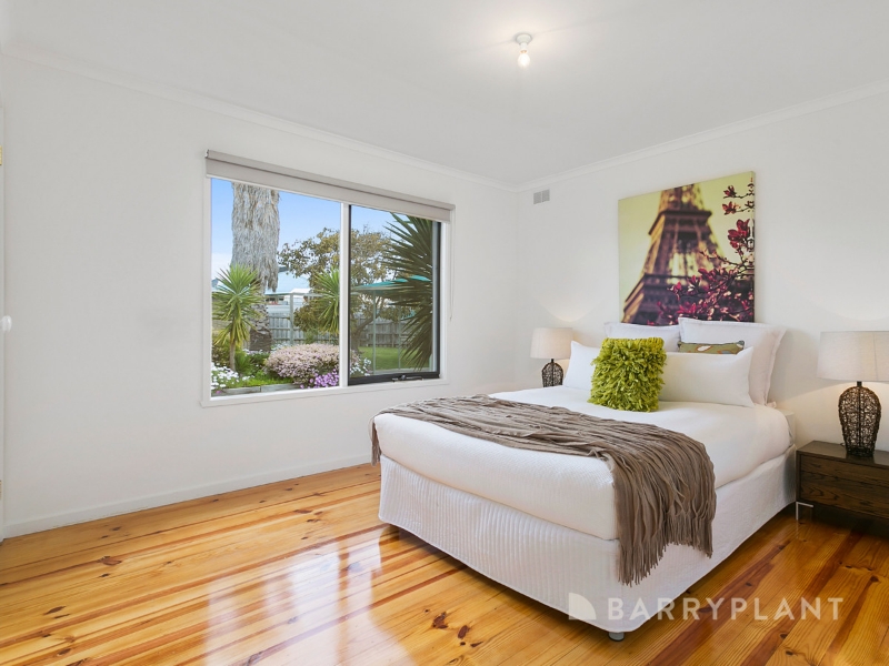 4 Lyme Court, Capel Sound House for rent Listed by Barry Plant