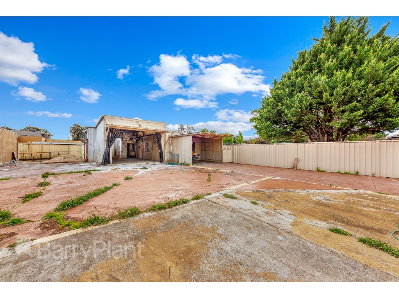 70 Conrad Street, St Albans House for rent Listed by Peter D'aloia of