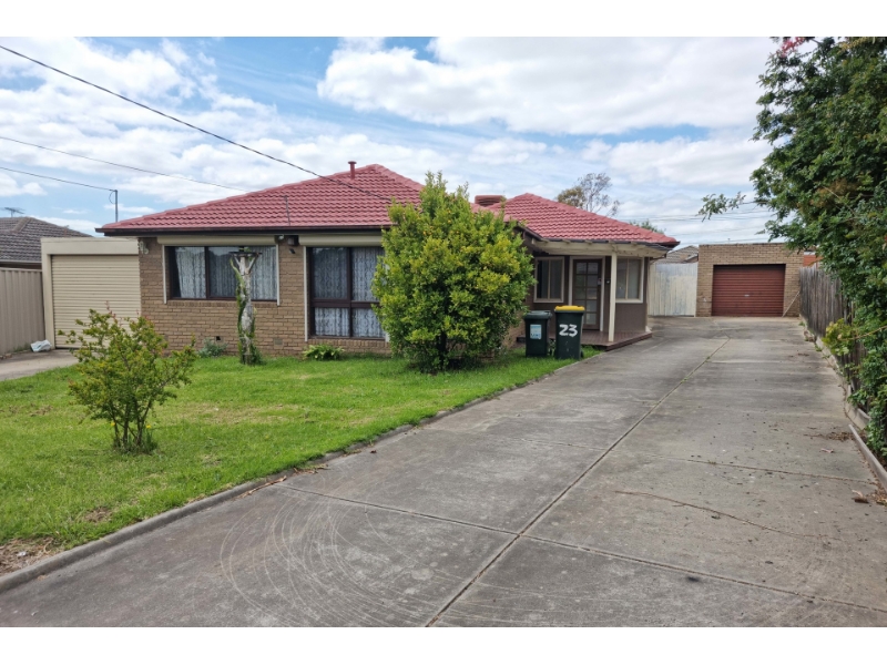 23 Harefield Crescent, Kealba House for rent Listed by Peter D'aloia of Barry Plant St Albans