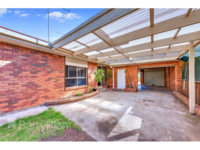 128 Parmelia Drive, Taylors Lakes House for rent Listed by Nicholas