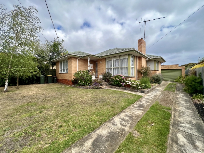 14 Strickland Avenue, HIGHTON House for rent Listed by Nneka Ononye of Buxton Highton