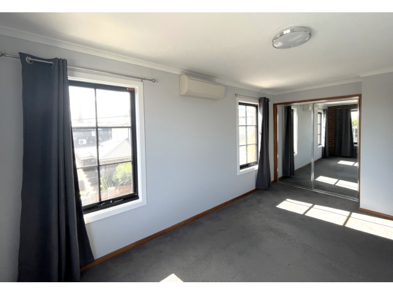 9 Emerald Street, Geelong West Townhouse for rent Listed by Bronte