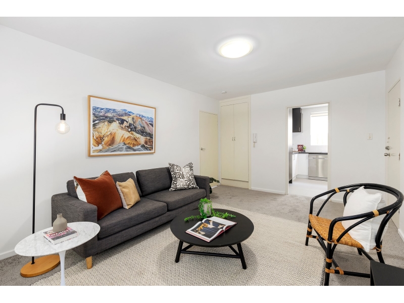 1/145a Hotham Street, BALACLAVA Apartment for rent Listed by Kerttu