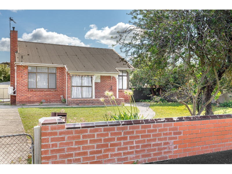 5 Hurley Street, BALLARAT NORTH House for rent Listed by Buxton
