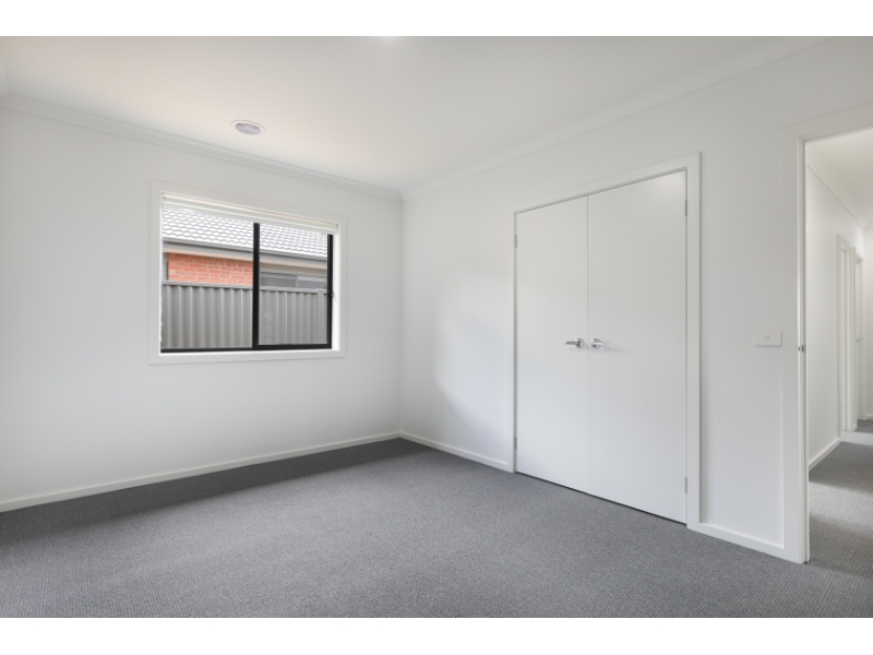 59 Crowther Drive, LUCAS House for rent Listed by Buxton Ballarat