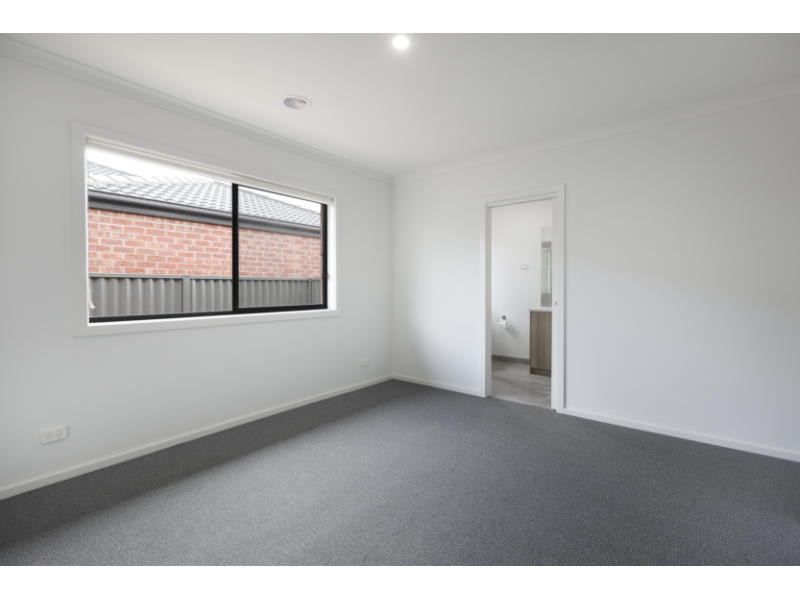 59 Crowther Drive, LUCAS House for rent Listed by Buxton Ballarat