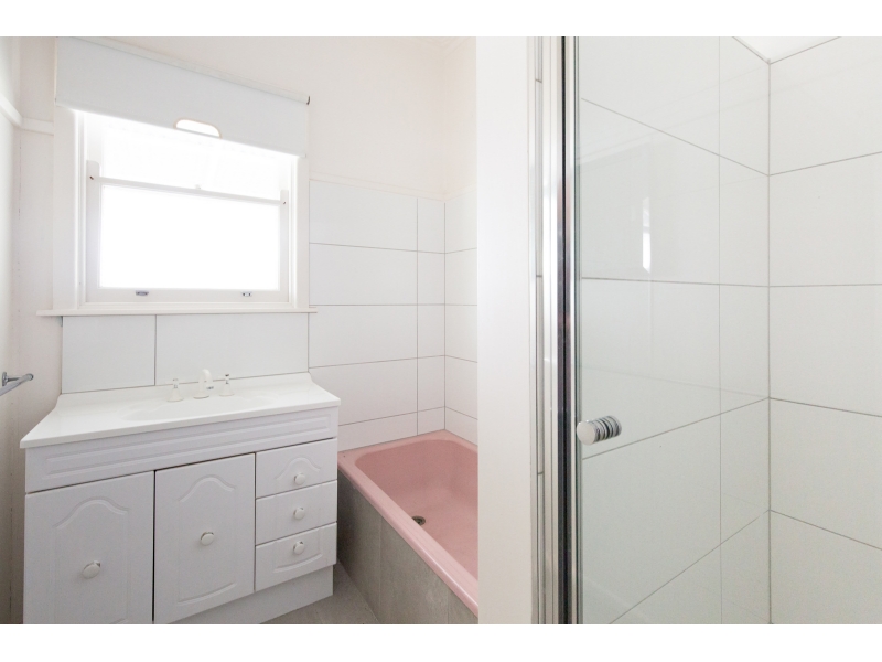 102 Seymour Street, SOLDIERS HILL House for rent Listed by Buxton