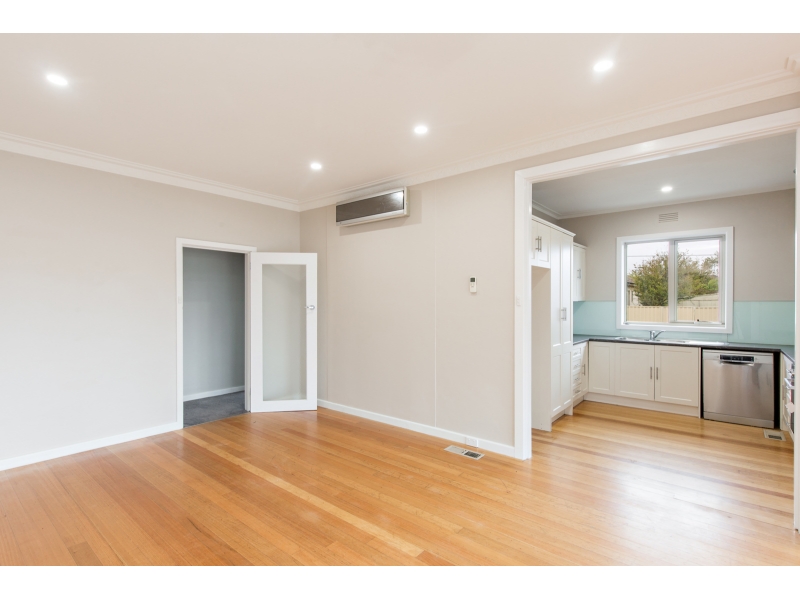707 Pleasant St South, REDAN House for rent Listed by Buxton Ballarat