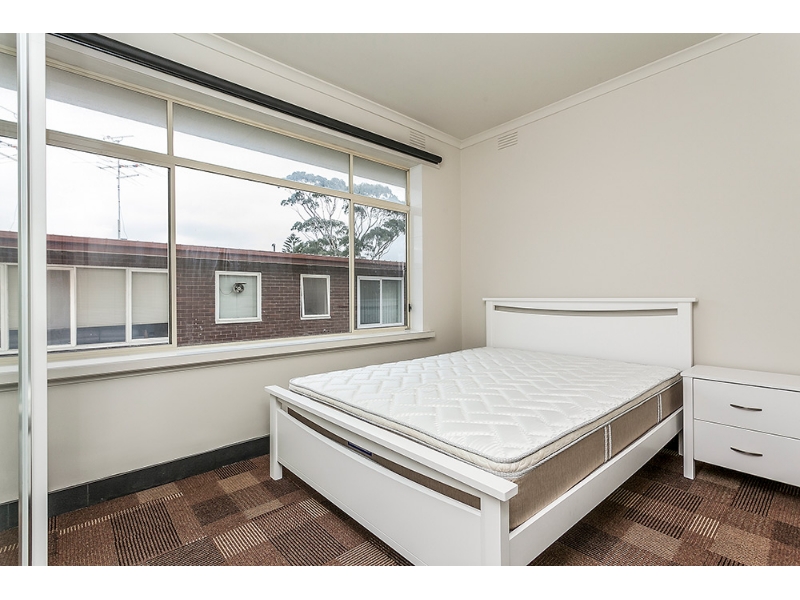 8/8 Cardigan Street, ST KILDA EAST Apartment for rent Listed by