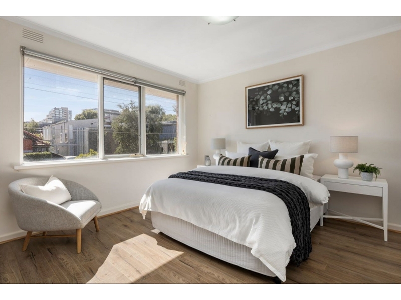 4/9 Lambeth Place, ST KILDA Apartment for rent Listed by David Yau of