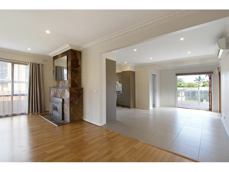 12 Silver Street, CHELTENHAM House for rent Listed by Emma Harrison