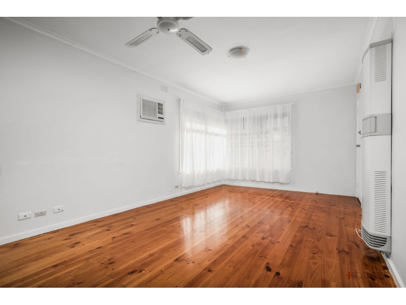 1/82 Lower Dandenong Road, PARKDALE Apartment for rent Listed by Taya