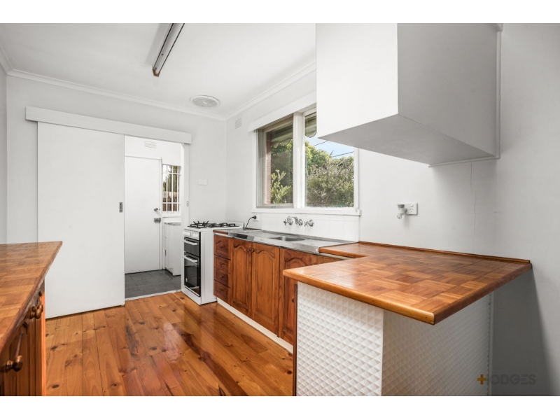 1/82 Lower Dandenong Road, PARKDALE Apartment for rent Listed by Taya