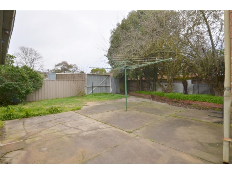 23 Frances Crescent, Ballarat East House for rent Listed by Brooke