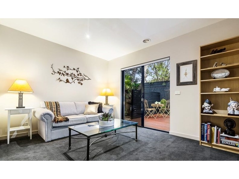 2/7 Gordon Street Bentleigh VIC 3204