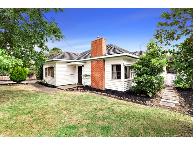 5 Harcourt Street, BLACKBURN NORTH House for rent Listed by of Jellis