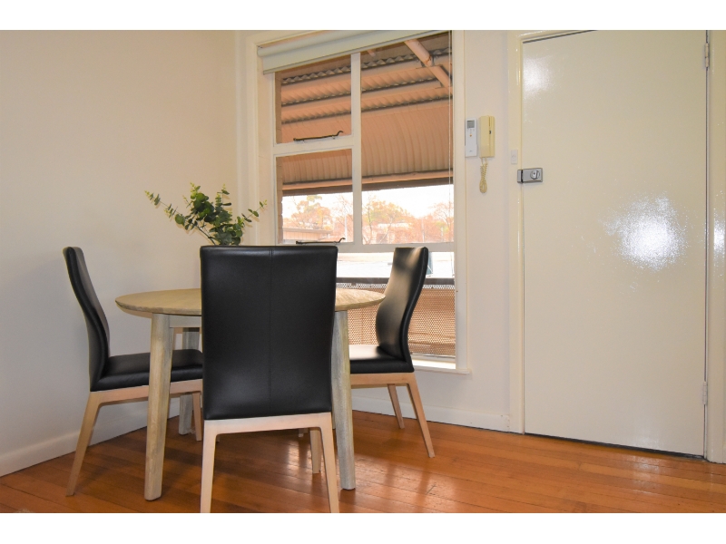 4/3 Hardwicke Street, NORTH MELBOURNE Apartment for rent Listed by of