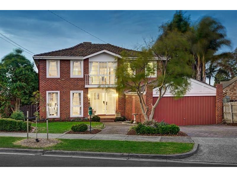 23 Eric Avenue TEMPLESTOWE LOWER VIC 3107