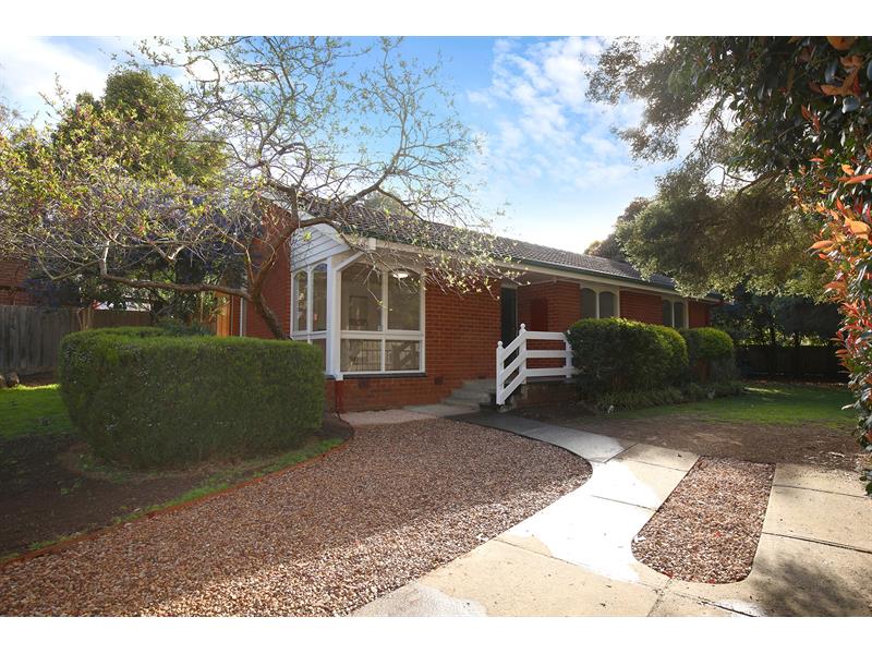 7 Stephanie Court MACLEOD VIC 3085