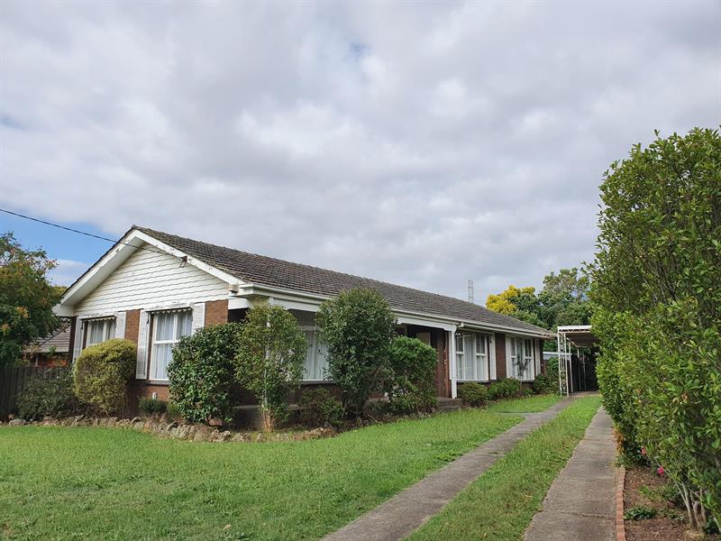 18 Lauer Street DONCASTER VIC 3108