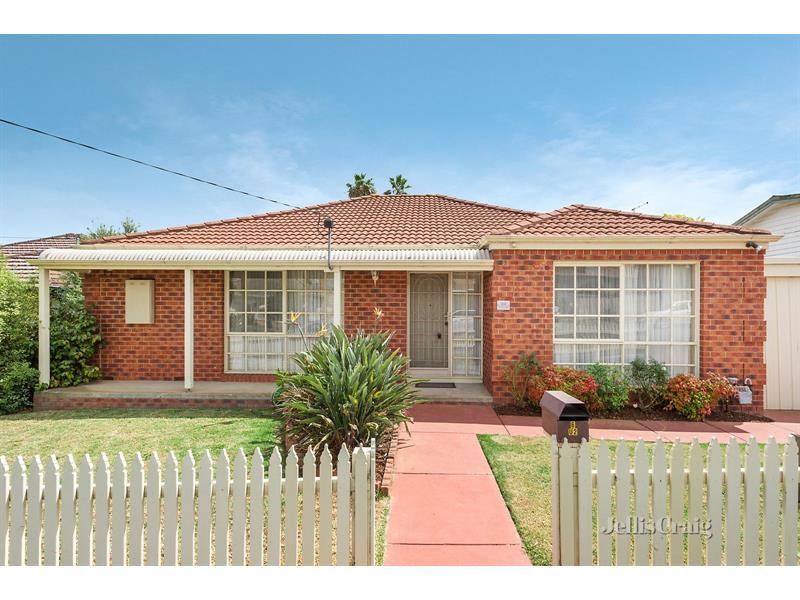 2/6 Maggs Street DONCASTER EAST VIC 3109