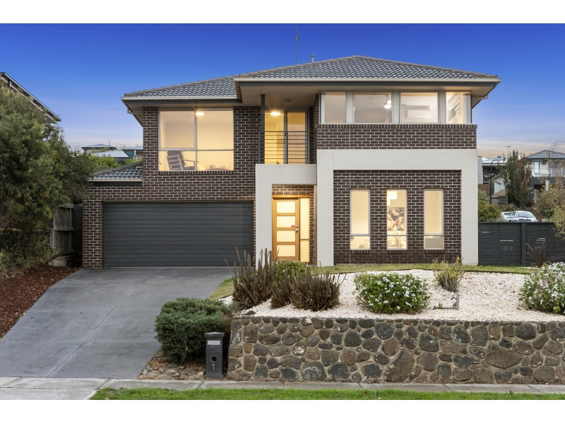 1-2 Burberry Court HIGHTON VIC 3216