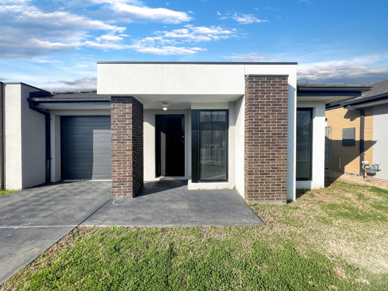 127 Wurrook Circuit North Geelong VIC 3215