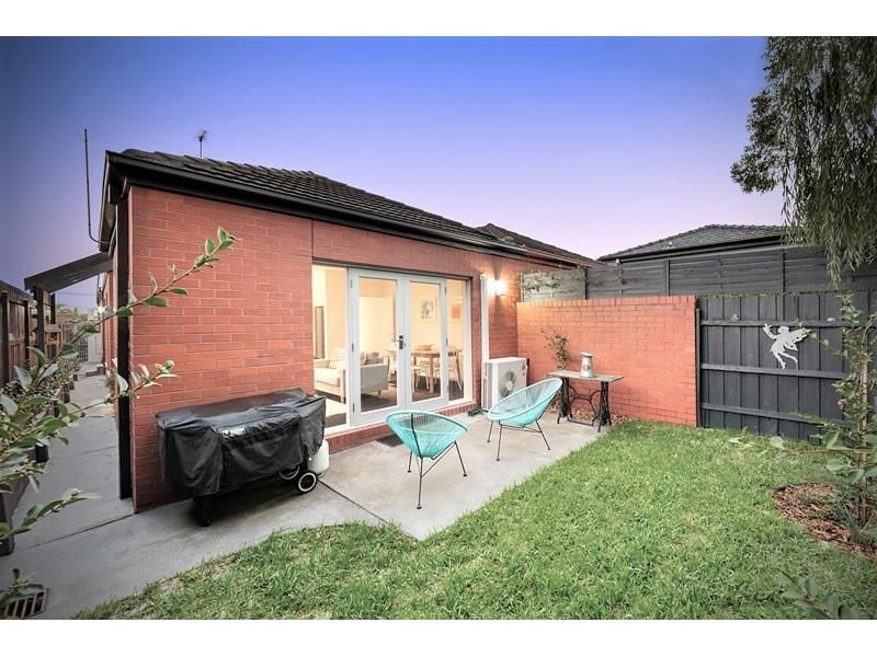 2/10 Wishart Street, KEW House for rent Listed by of Jellis Craig