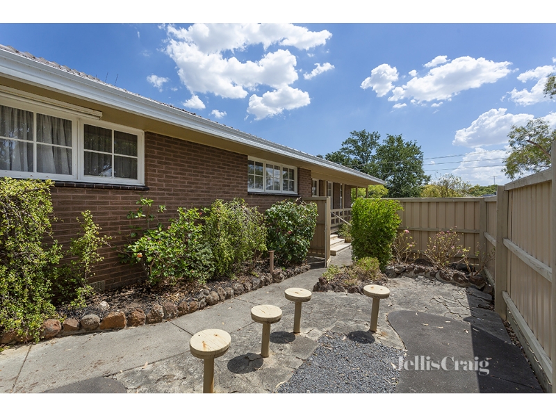 18 Ladd Street, Watsonia House for rent | Listed by of Jellis Craig ...