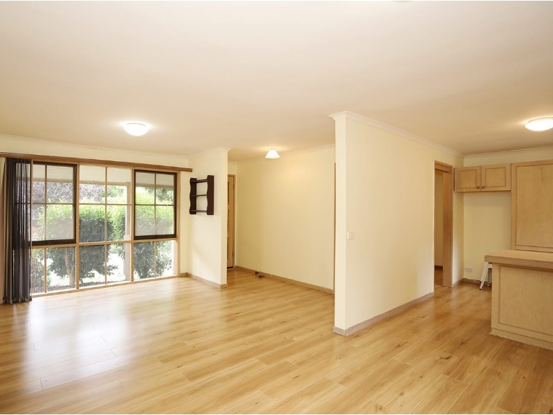 19 Dampier Grove, RINGWOOD Apartment for rent Listed by Bill Vlahos