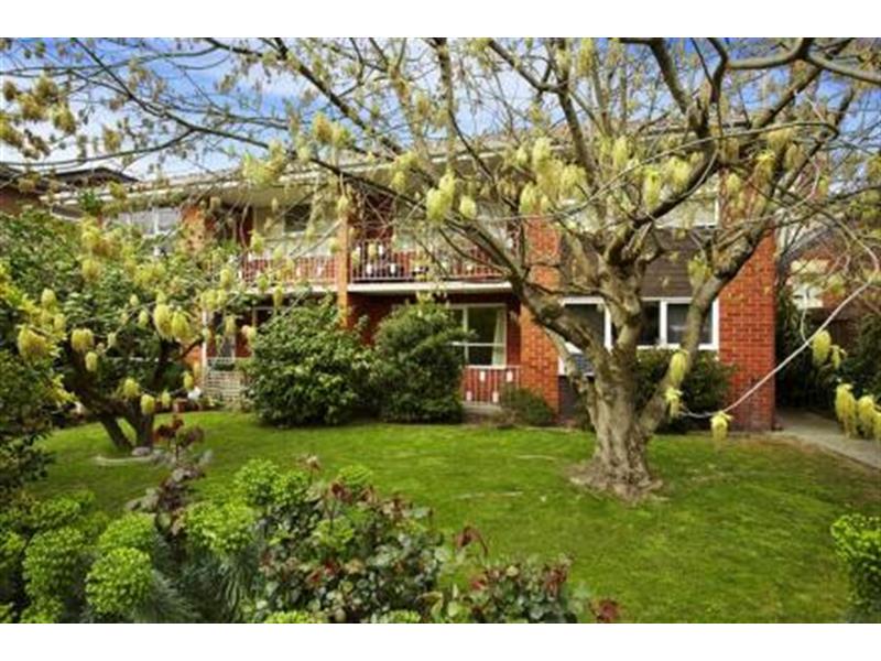 9/8 Brook Street HAWTHORN VIC 3122