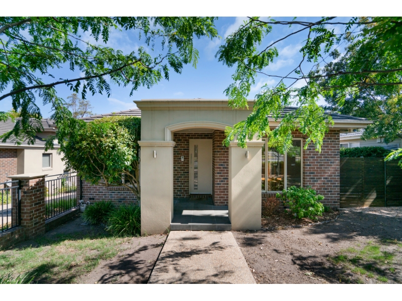 1/122 Beverley Street Doncaster East VIC 3109
