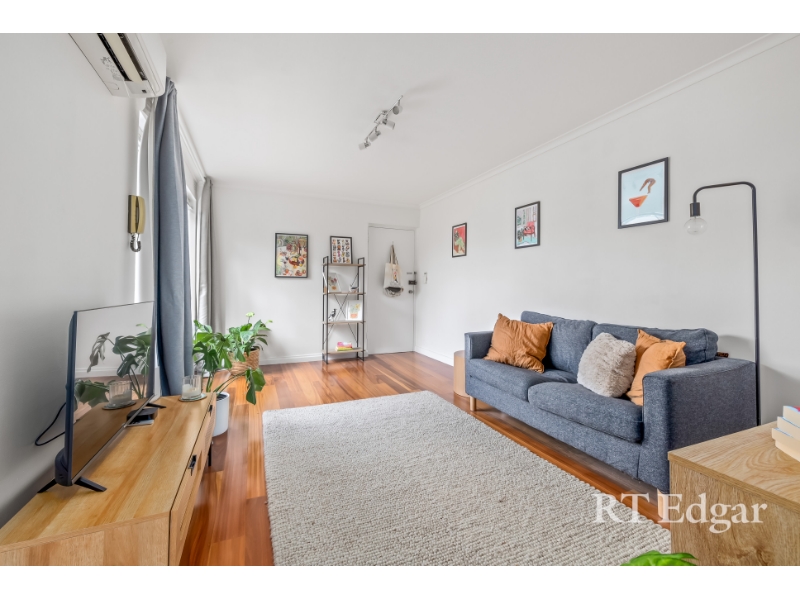 10/5 Simpson Street, Northcote Apartment for rent Listed by Lily