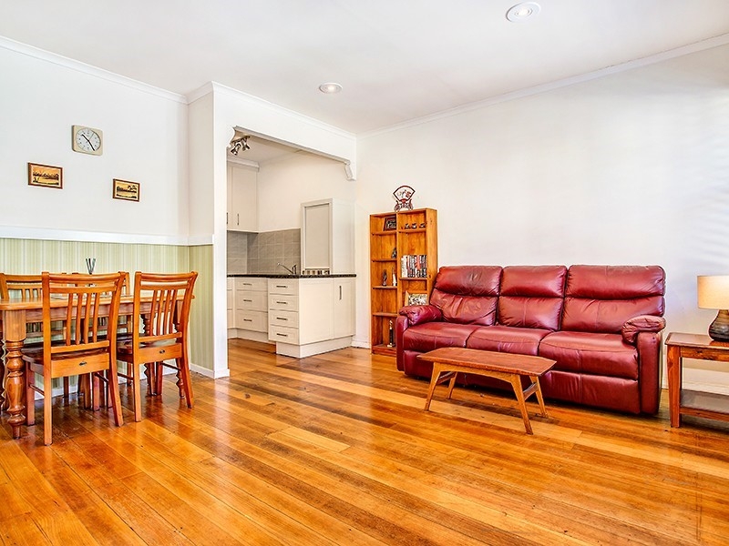 5/17 Middle Street, Ascot Vale Apartment for rent Listed by Luke