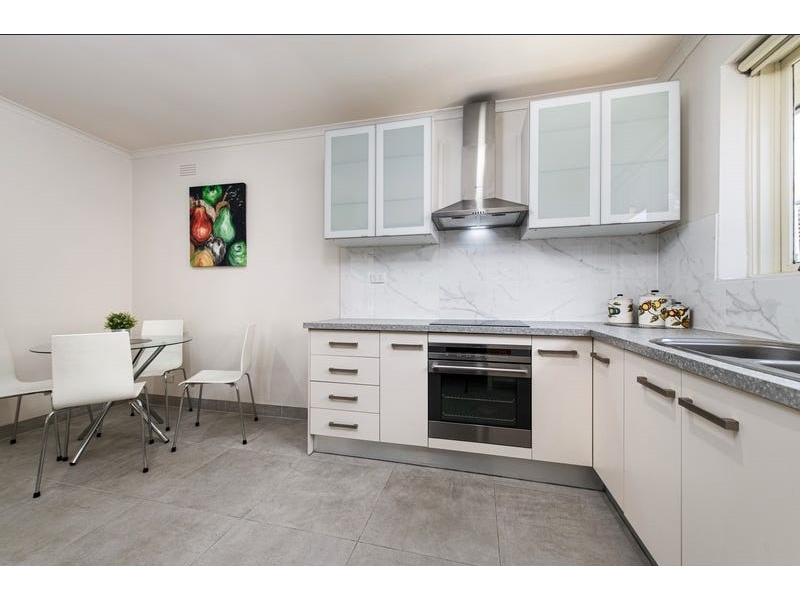 1/18 Hill Street, Box Hill South Apartment for rent Listed by